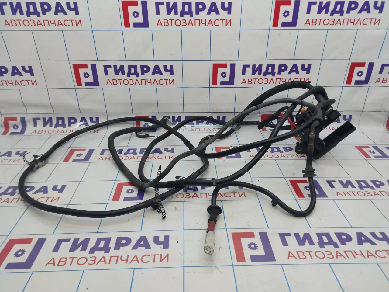 Провод аккумулятора плюсовой Audi A6 (С6) 4F0971225K. 4F0915519.